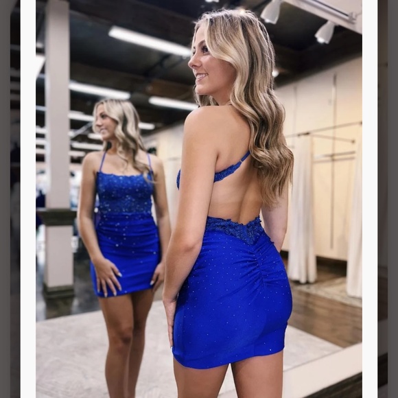 Royal blue dress - Picture 3 of 4